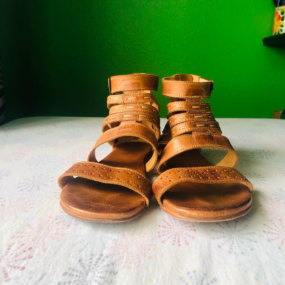 BED | STÜ Artemis Sandal size 9.5